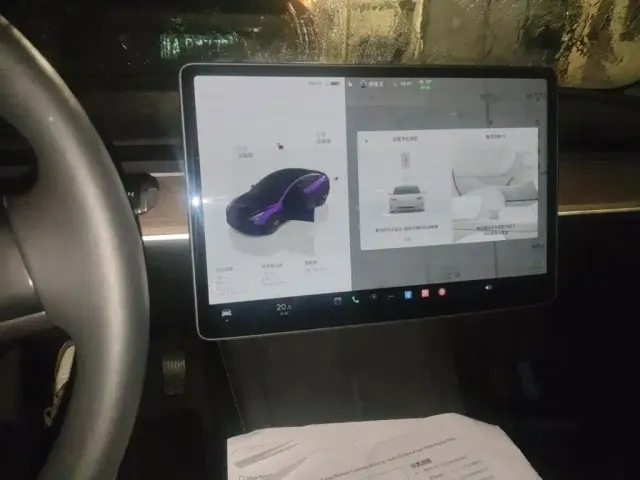 Tesla Model 3 — Фото автомобиля 9
