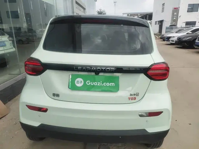 Leapmotor T03 — Фото автомобиля 5