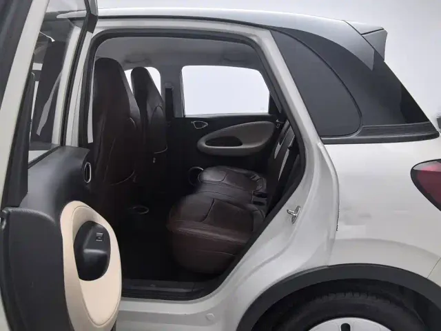 Wuling Bingo — Фото автомобиля 15