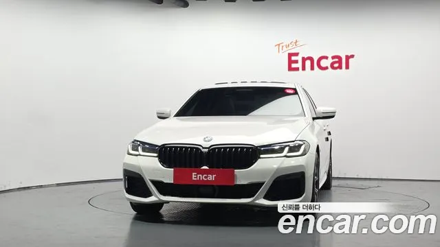 BMW 5-Series 5 серия (G30) — Фото автомобиля 3