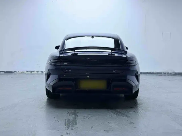 Xiaomi SU7 — Фото автомобиля 5