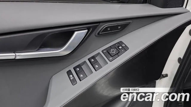 Kia Niro The All New Niro Signature — Фото автомобиля 26