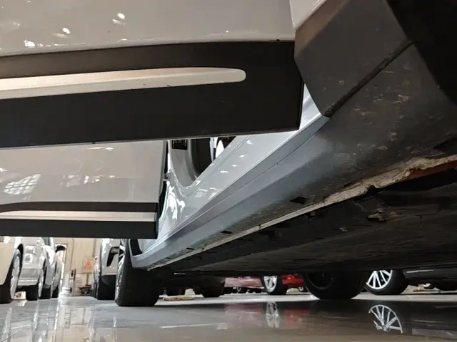 Leapmotor C11 — Фото автомобиля 20