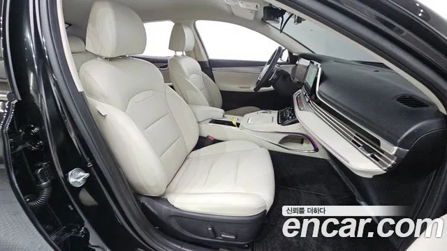 Hyundai Grandeur Новый Grandeur IG — Фото автомобиля 4
