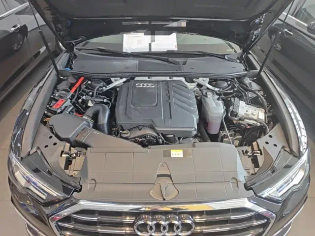 Audi A6L — Фото автомобиля 19