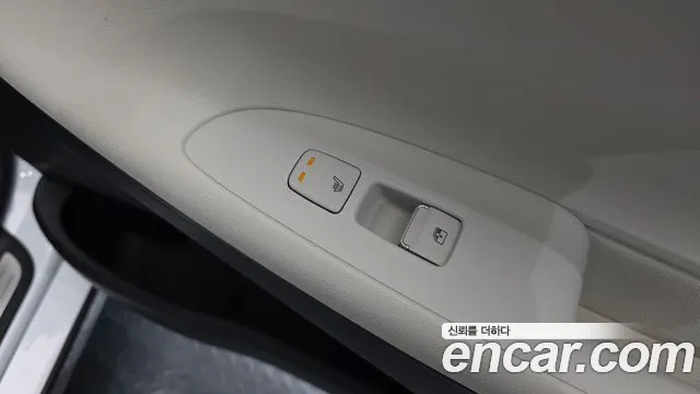 Hyundai Grandeur Grandeur (New) — Фото автомобиля 24