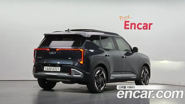 Kia Seltos Generation 2 — Фото автомобиля 2