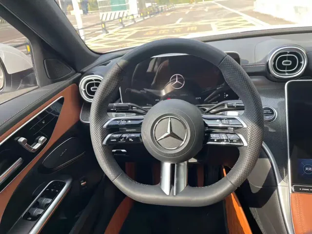 Mercedes-Benz C-Class — Фото автомобиля 6