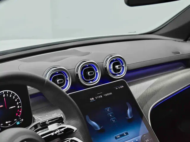 Mercedes-Benz C-Class — Фото автомобиля 21