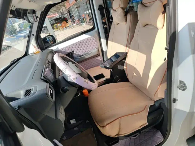 Wuling Zhiguang NEV — Фото автомобиля 14