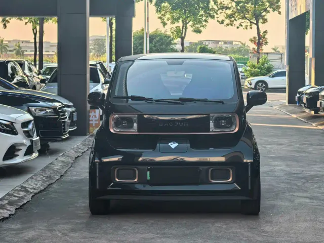Baojun KiWi EV — Фото автомобиля 2