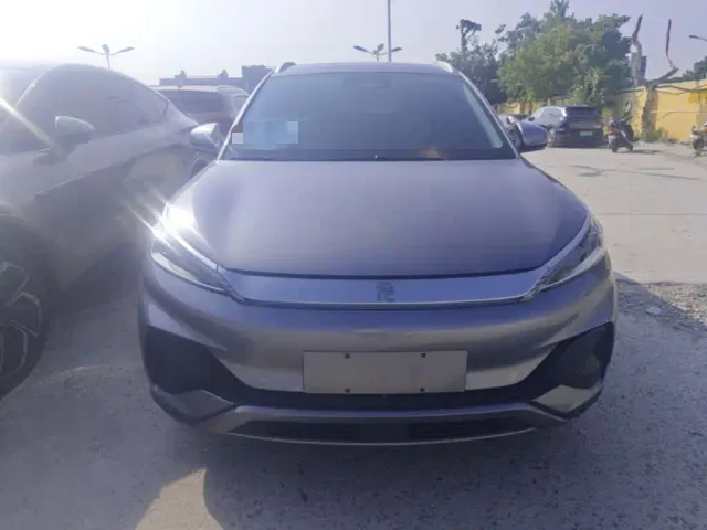 BYD Yuan PLUS — Фото автомобиля 2
