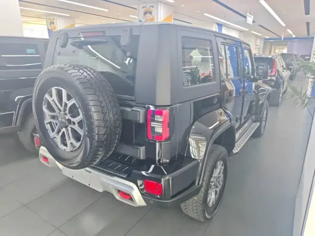 BAIC BJ40 — Фото автомобиля 6