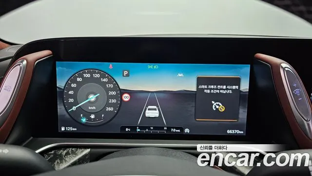 Genesis G90 Бензин 3.5 турбо AWD — Фото автомобиля 8