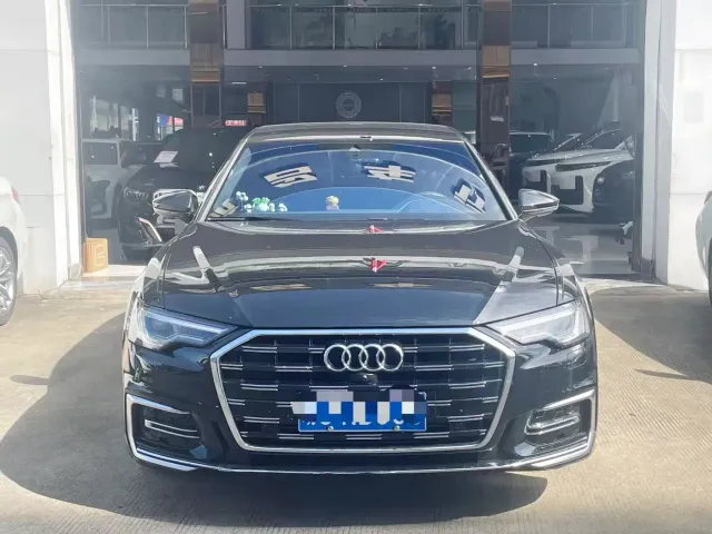 Audi A6L — Фото автомобиля 2