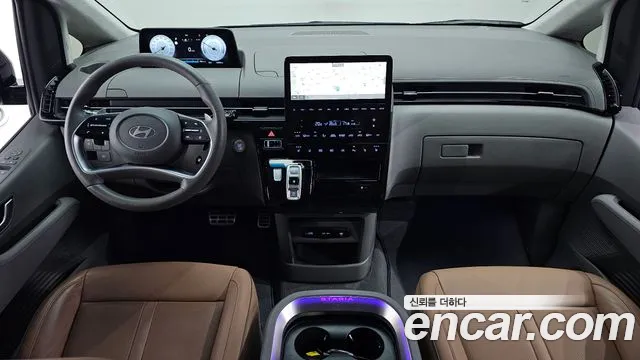 Hyundai Staria — Фото автомобиля 10