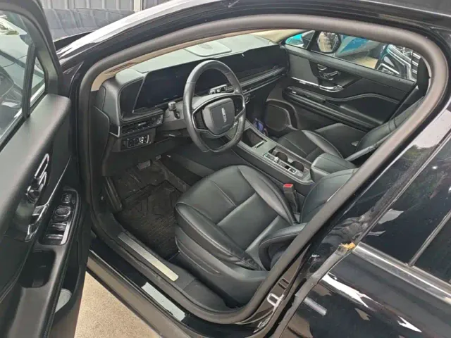 Lincoln Corsair — Фото автомобиля 15