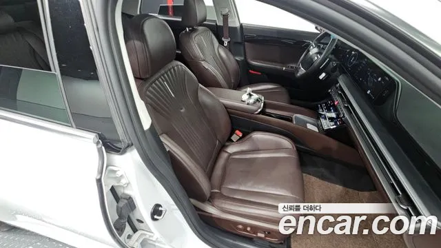 Hyundai Grandeur GN7 — Фото автомобиля 26