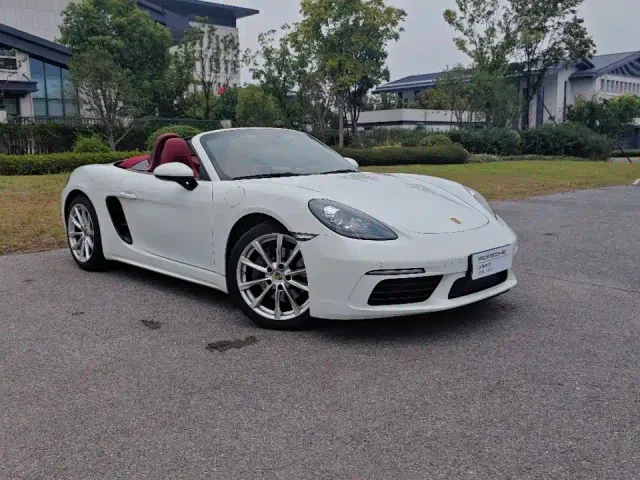 Porsche 718 — Фото автомобиля 6