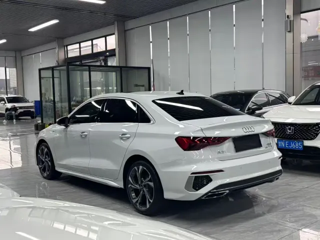 Audi A3 — Фото автомобиля 11