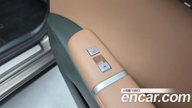 Hyundai Grandeur GN7 — Фото автомобиля 19