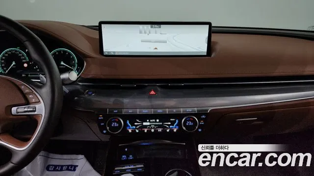 Genesis G80 Бензин 2.5 турбо AWD — Фото автомобиля 15