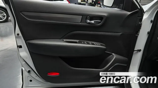 Renault-KoreaSamsung QM6 Новый QM6 2.0 LPe LE Signature 2WD — Фото автомобиля 23