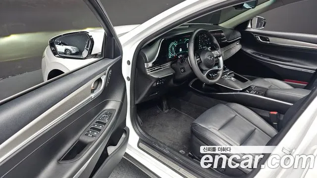 Hyundai Grandeur (New) Hybrid — Фото автомобиля 15