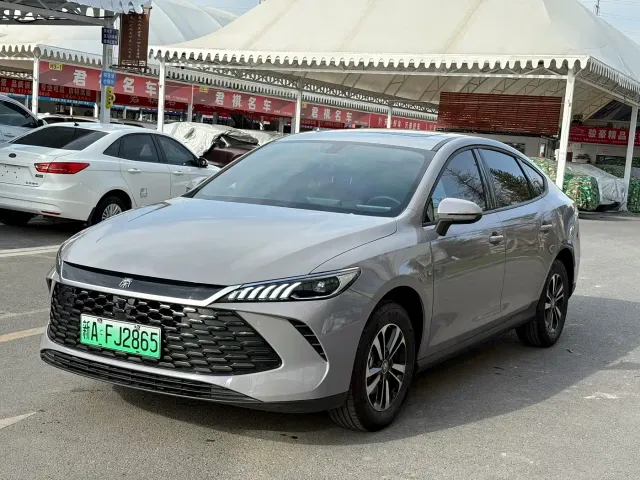 BYD Qin PLUS — Фото автомобиля 3