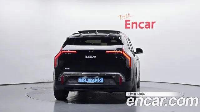 Kia EV3 — Фото автомобиля 4