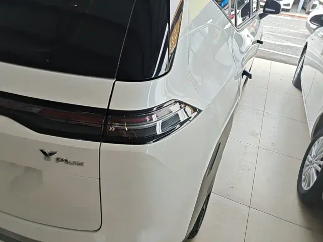 GAC Aion Y — Фото автомобиля 7