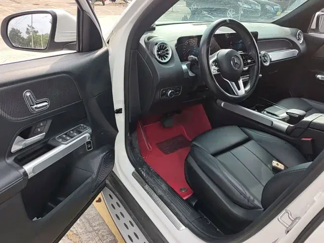 Mercedes-Benz GLB-Class — Фото автомобиля 15