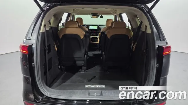 Kia Canival Carnival 4 поколение Дизель 9 мест Signature — Фото автомобиля 17