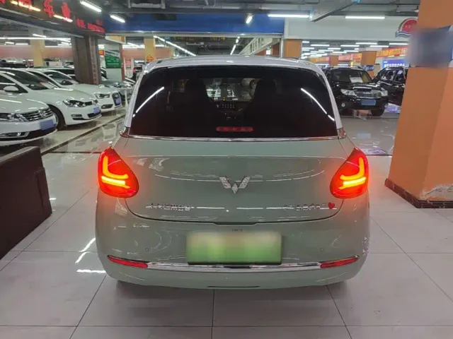 Wuling Bingo — Фото автомобиля 5