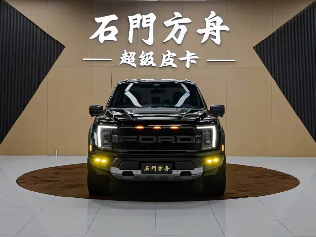 Ford F-150 Raptor — Фото автомобиля 2