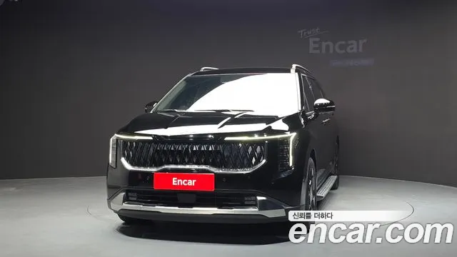 Kia Carnival Generation 4 — Фото автомобиля 3