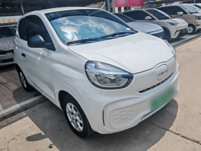 Roewe Clever — Фото автомобиля 4
