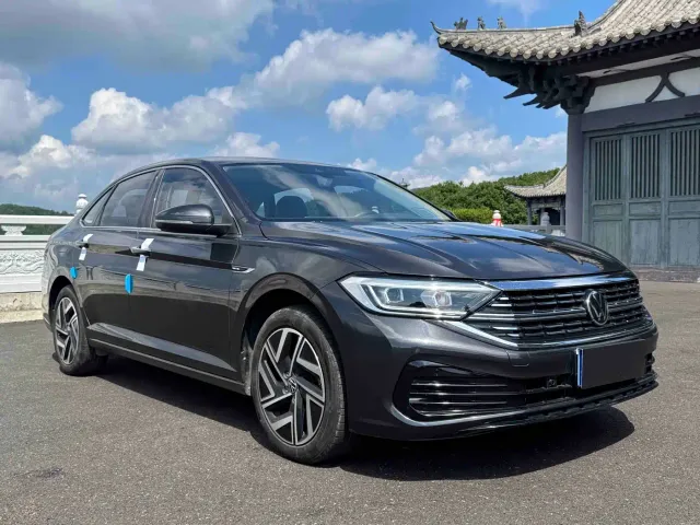 Volkswagen Sagitar — Фото автомобиля 3