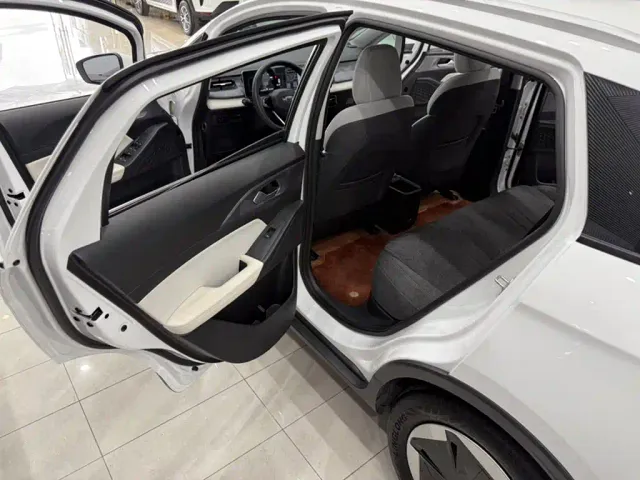 Geely Geometry E Firefly — Фото автомобиля 11