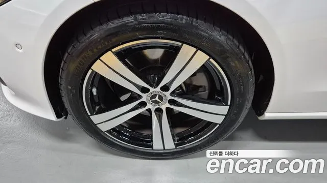 Mercedes-Benz C-Class — Фото автомобиля 5