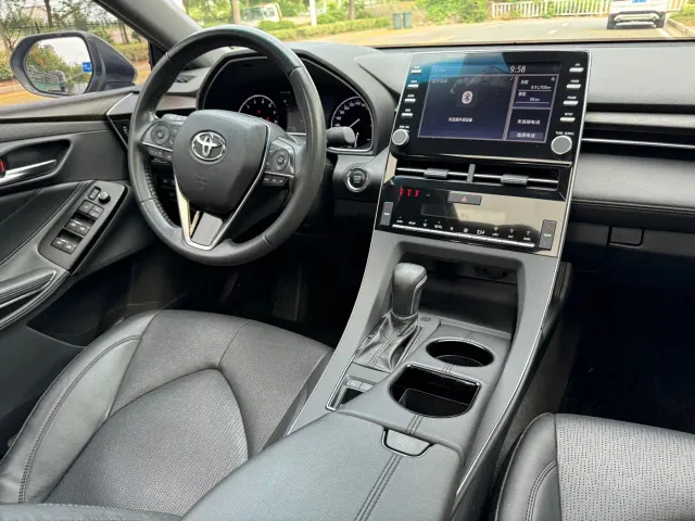 Toyota Avalon — Фото автомобиля 15