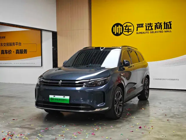 Фотография автомобиля — Aito M7