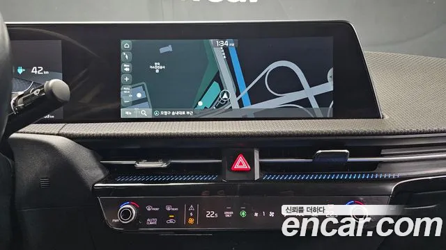 Kia EV6 — Фото автомобиля 14