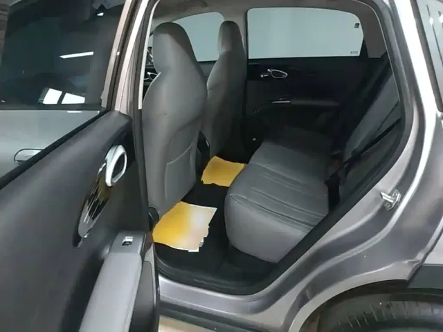 Geely Starry Wish — Фото автомобиля 16