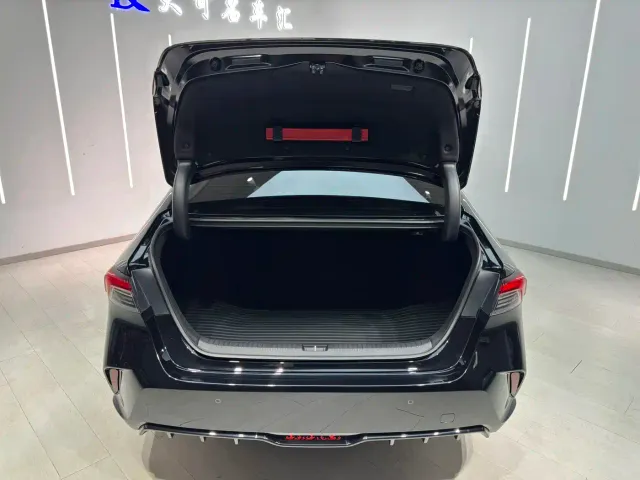 Honda Inspire — Фото автомобиля 17