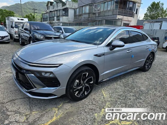 Фотография автомобиля — Hyundai Sonata DN8