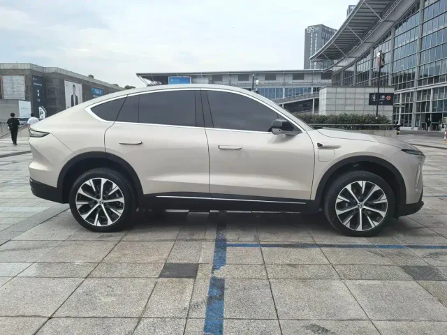Nio EC7 — Фото автомобиля 4
