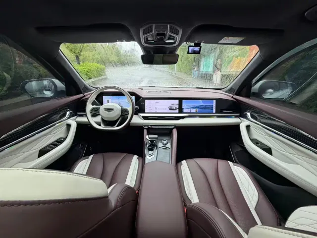Geely Xingyue L — Фото автомобиля 16
