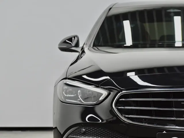 Mercedes-Benz C-Class — Фото автомобиля 30
