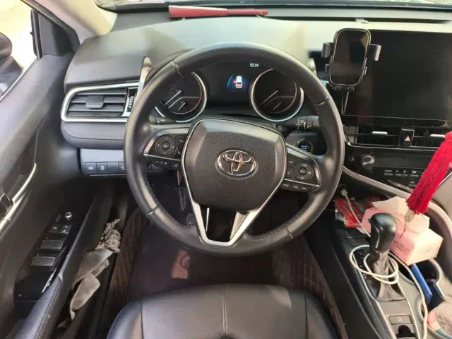 Toyota Camry — Фото автомобиля 6
